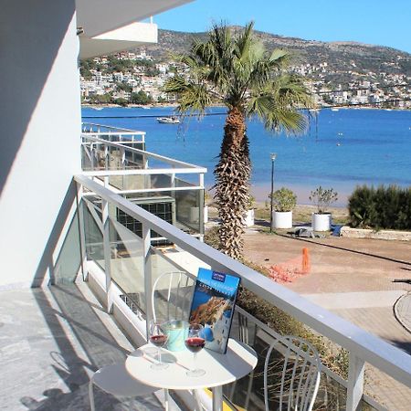 Apartments Mare Blu By The Sea. Porto Rafti Bagian luar foto