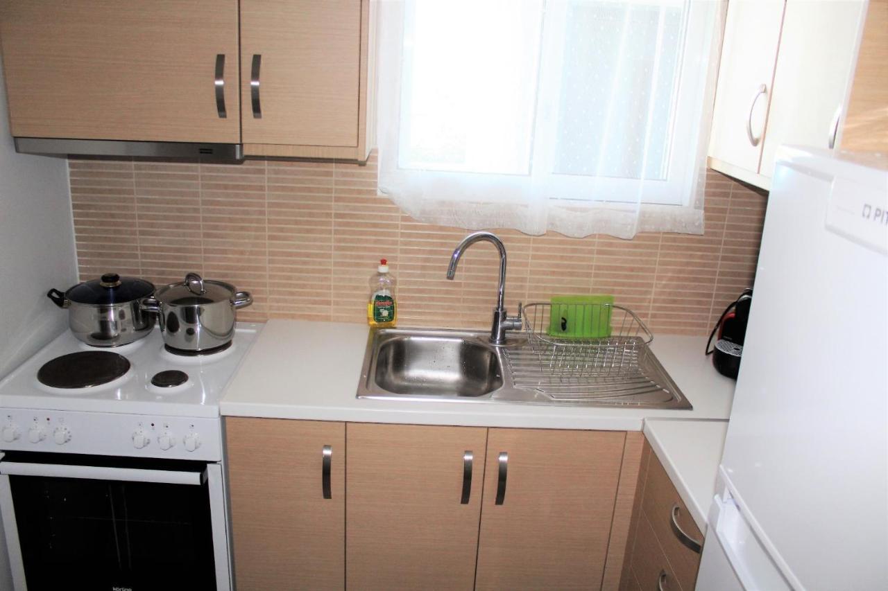 Apartments Mare Blu By The Sea. Porto Rafti Bagian luar foto