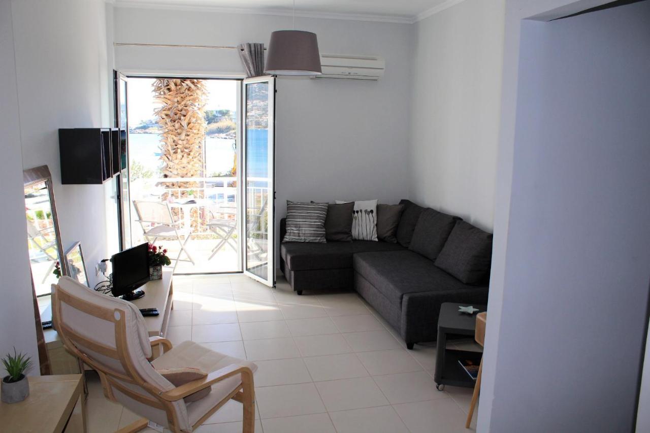 Apartments Mare Blu By The Sea. Porto Rafti Bagian luar foto