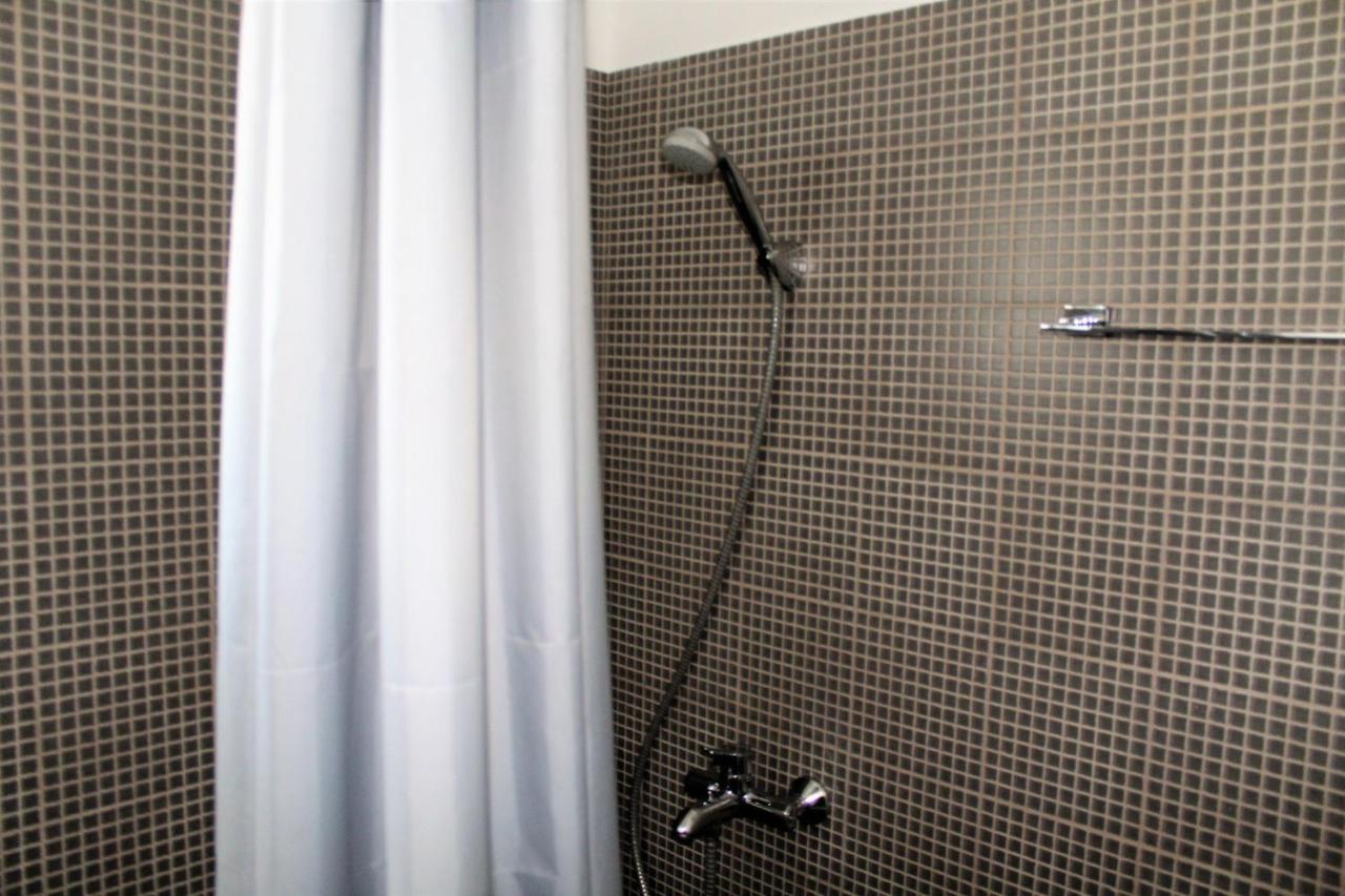 Apartments Mare Blu By The Sea. Porto Rafti Bagian luar foto