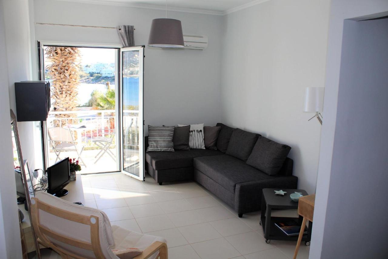 Apartments Mare Blu By The Sea. Porto Rafti Bagian luar foto